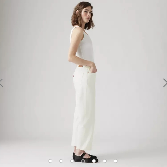 WORN 1X LEVI'S WHITE ANKLE JEANS - Picture 1 of 4